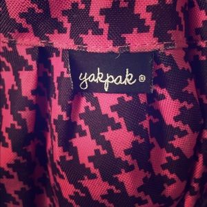 Yak Pak hot pink and black